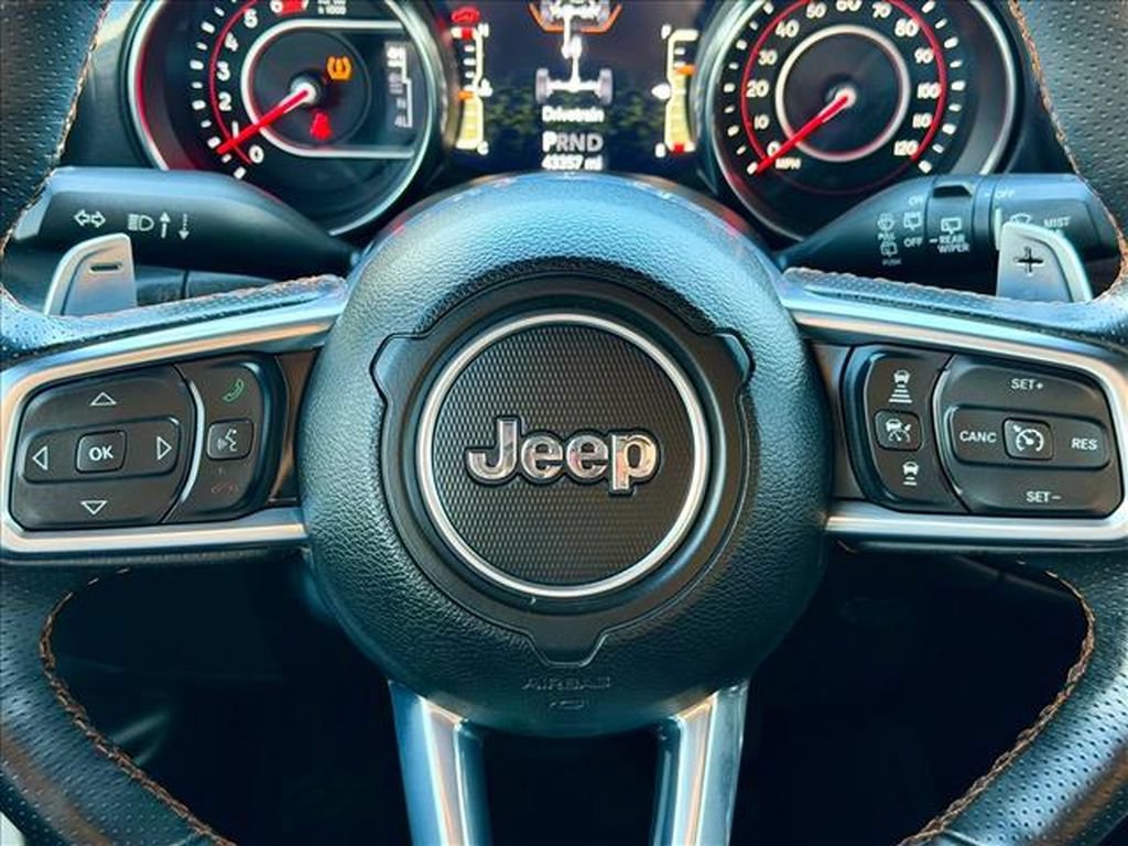 Used 2022 Jeep Wrangler Unlimited Rubicon w/ Trailer Tow Package AWD/4WD image 27