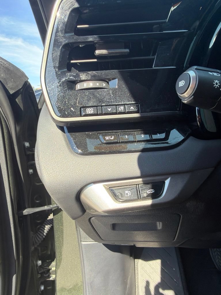 Used 2023 Lexus RX 350 Premium w/ Accessory Package AWD/4WD image 24
