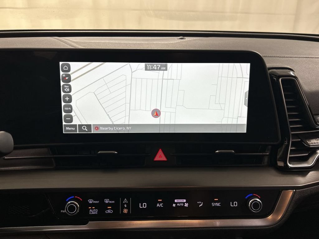 Certified 2024 Kia Sportage EX AWD/4WD image 16