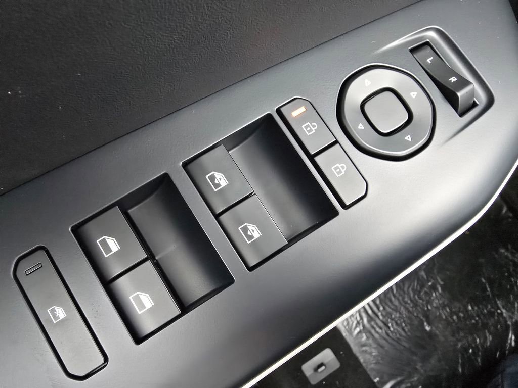 New 2025 Kia K4 GT-Line w/ GT-Line Sunroof Package image 24