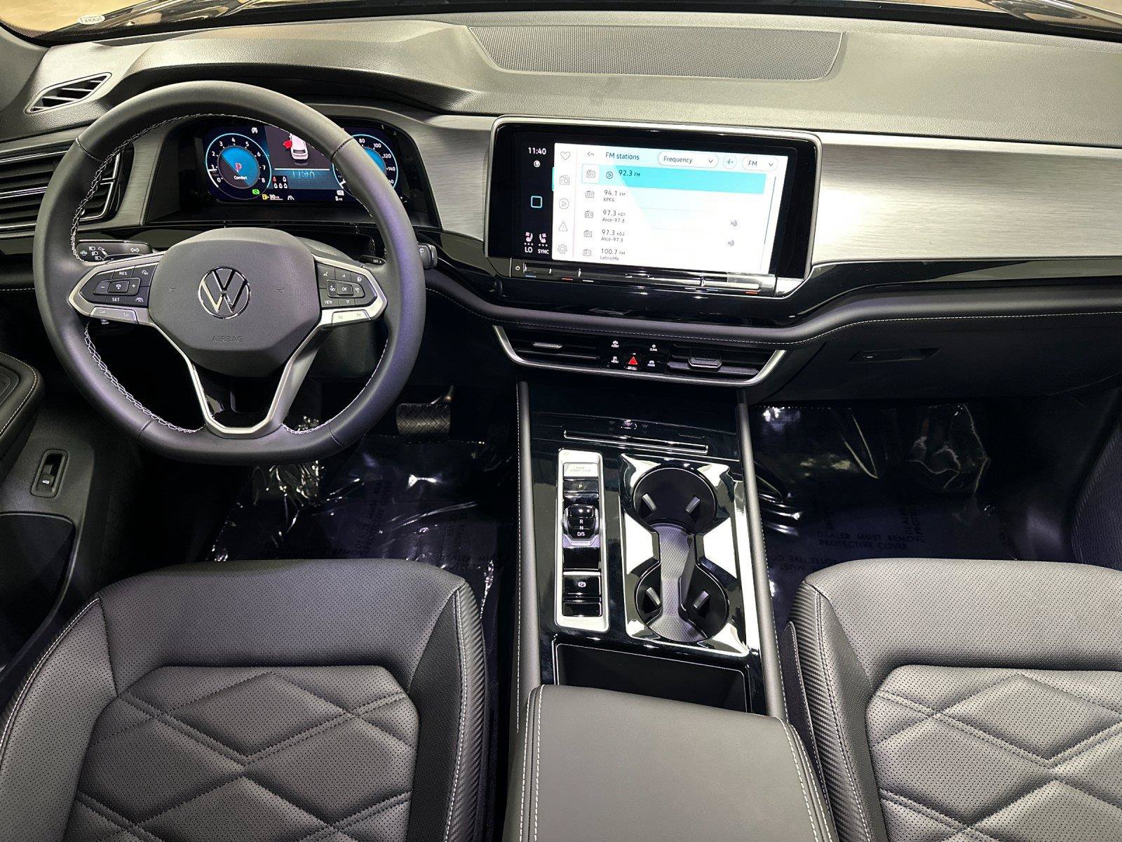 New 2026 Volkswagen Atlas Cross Sport SE AWD/4WD image 12