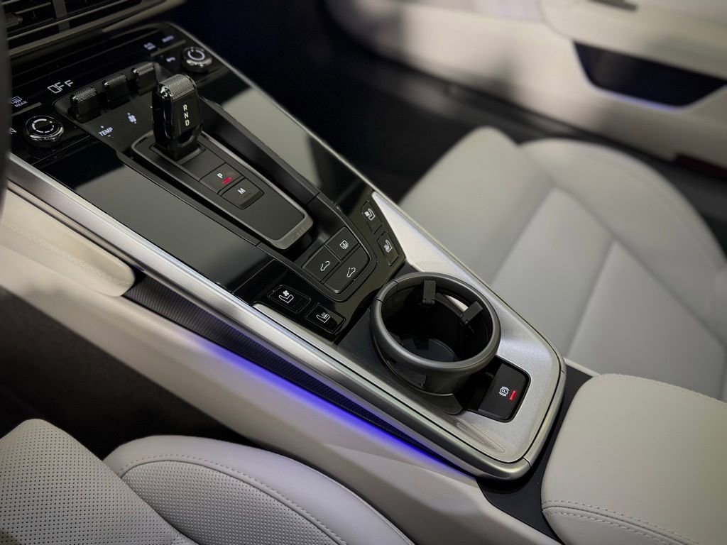 Certified 2023 Porsche 911 Carrera image 23