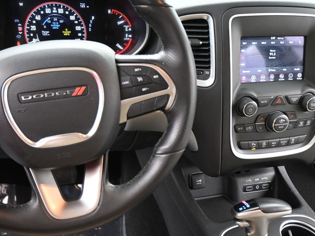 Used 2019 Dodge Durango SXT image 9