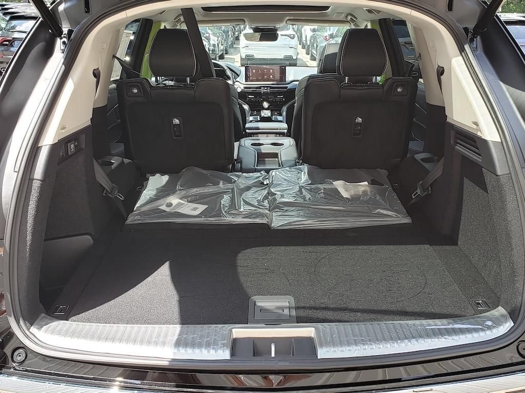 New 2026 Acura MDX w/ Advance Package AWD/4WD image 5