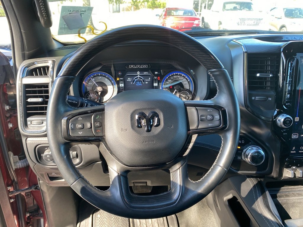 Used 2022 RAM 1500 Limited w/ Body-Colour Bumper Group image 15