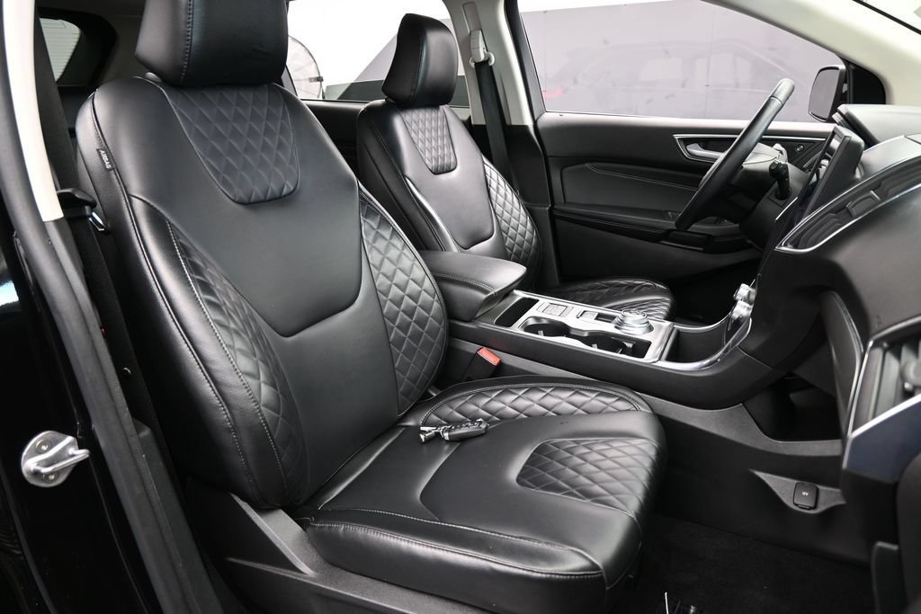Used 2024 Ford Edge Titanium AWD/4WD image 49