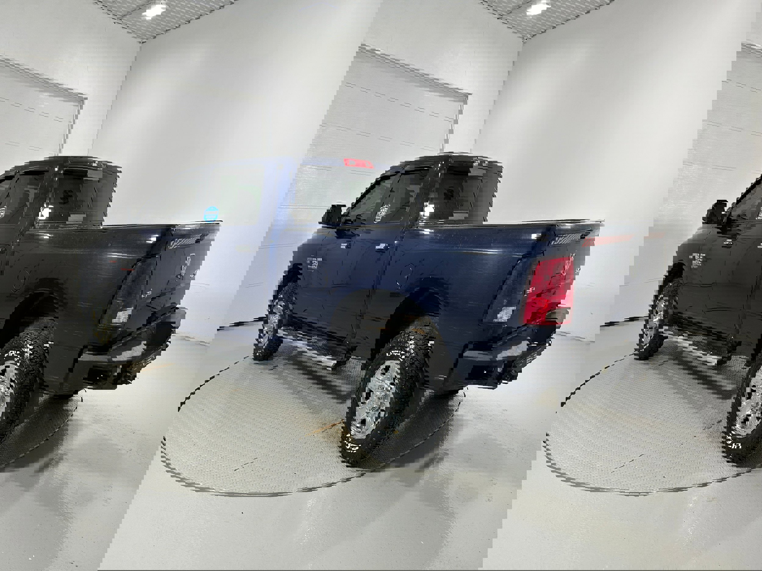 Used 2018 RAM 2500 SLT w/ Snow Chief Group image 21