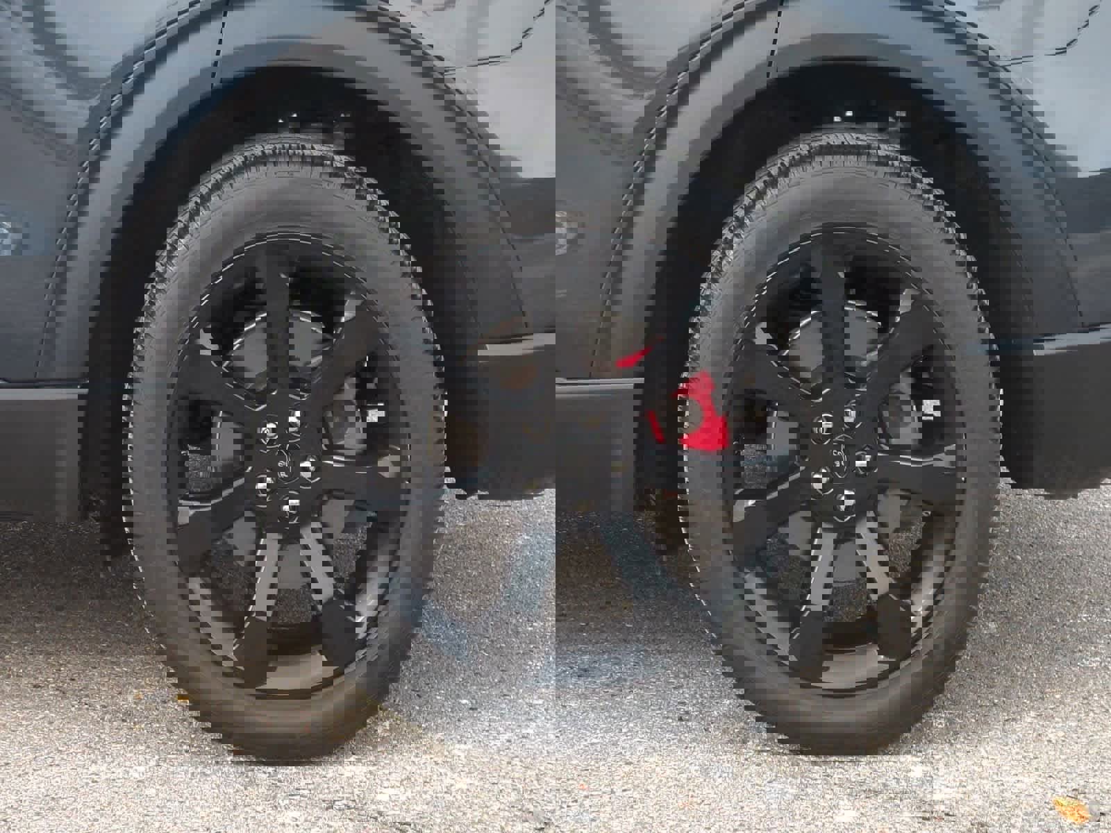 Used 2022 Ford Explorer ST w/ Equipment Group 401A image 14