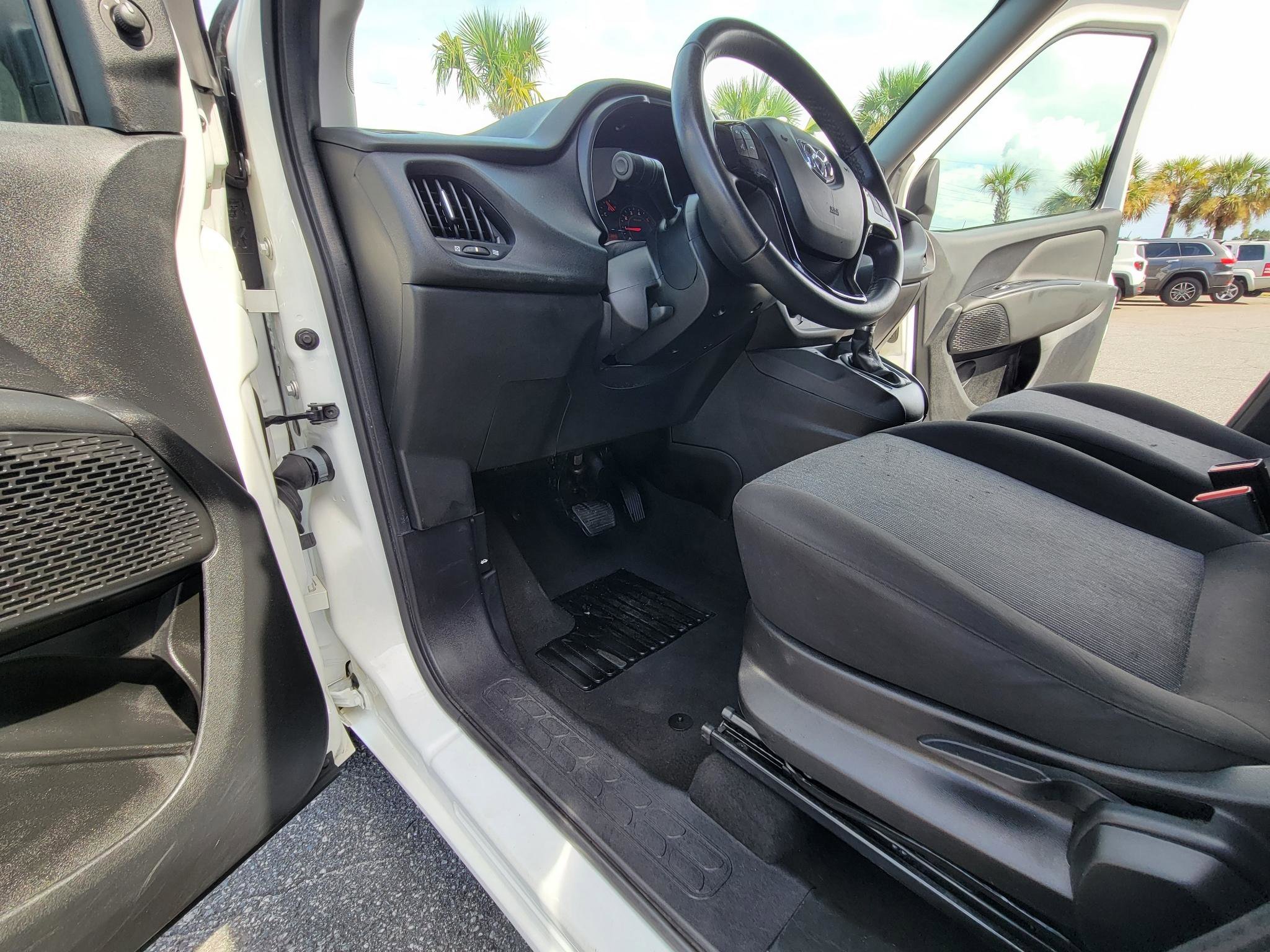 Used 2019 RAM ProMaster City Tradesman SLT FWD image 20
