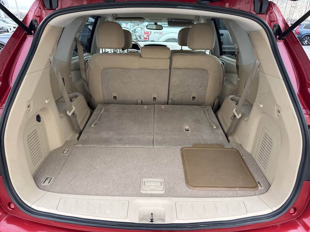 Used 2015 Nissan Pathfinder SV image 12