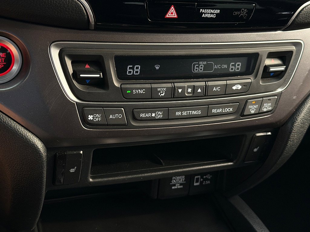 Used 2022 Honda Pilot Sport image 14