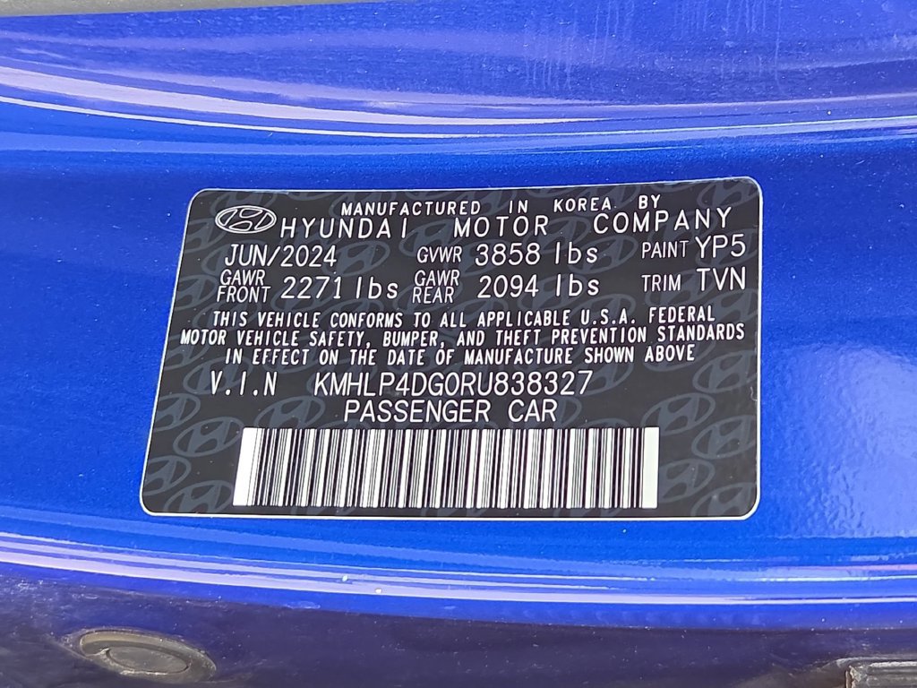 Used 2024 Hyundai Elantra Limited FWD image 34
