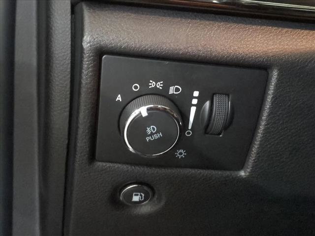 Used 2020 Jeep Grand Cherokee Limited X AWD/4WD image 17