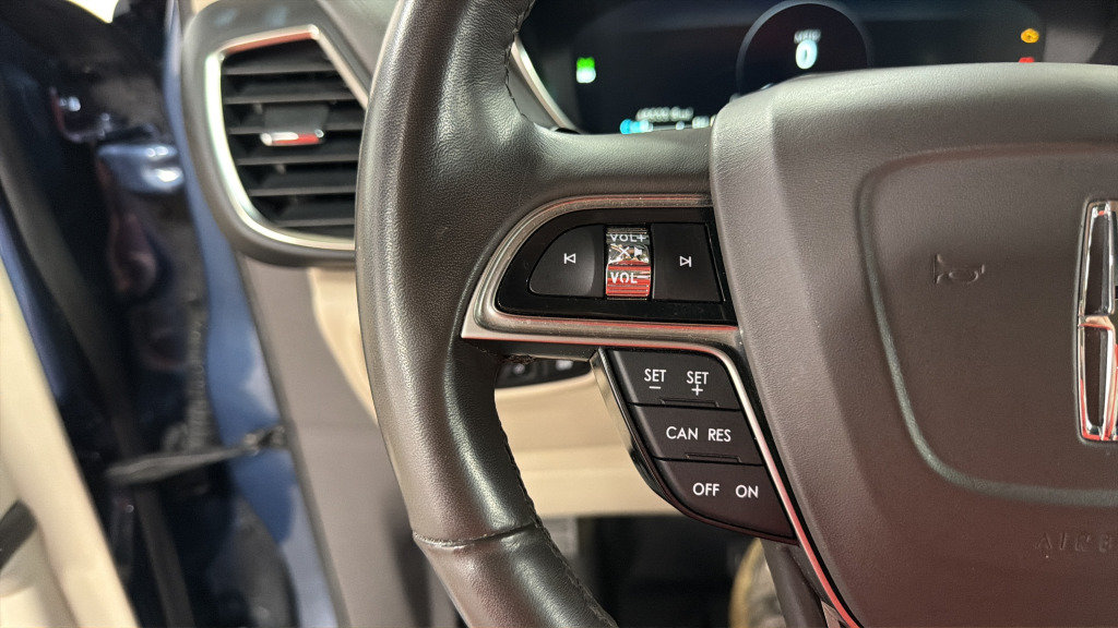 Used 2019 Lincoln Nautilus Reserve FWD image 23