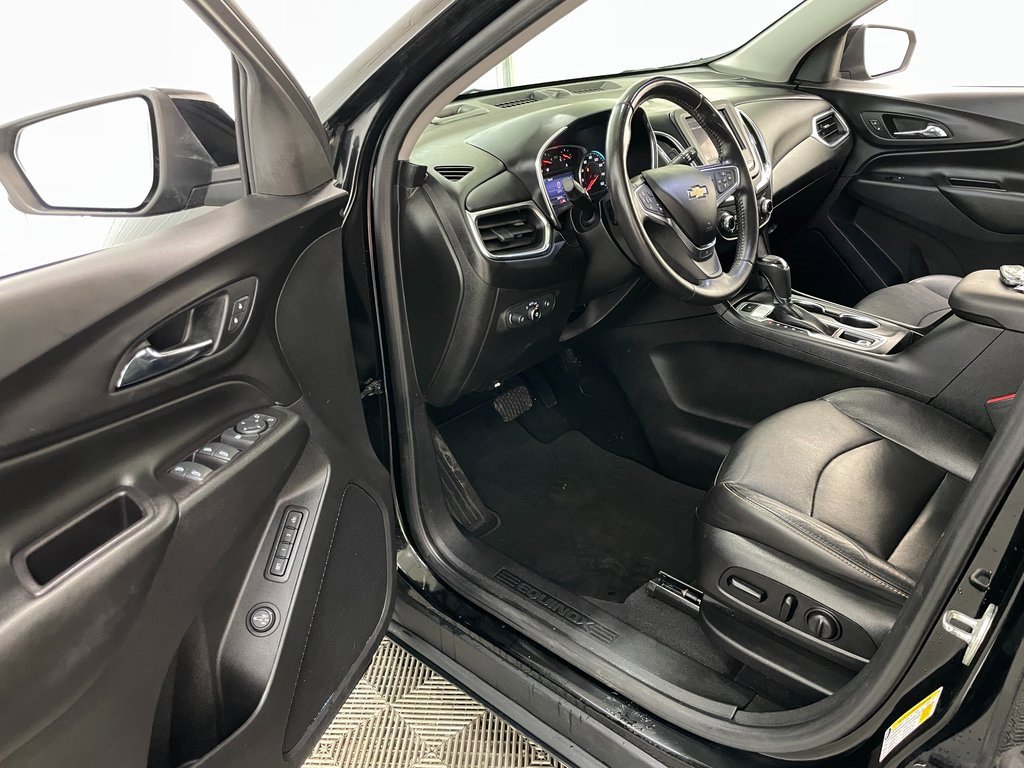 Certified 2020 Chevrolet Equinox LT w/ Midnight Edition image 22
