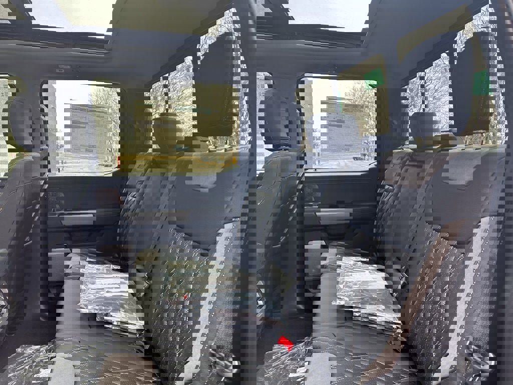 New 2026 Ford F350 Lariat w/ Lariat Premium Package image 16