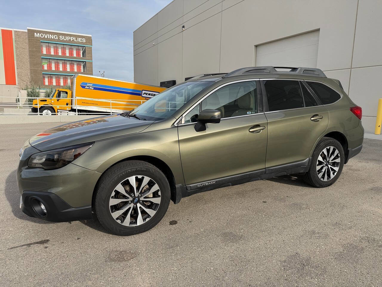 Used 2017 Subaru Outback 3.6R Limited AWD/4WD image 7