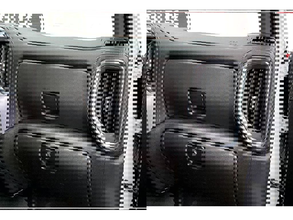 Used 2023 GMC Sierra 2500 SLE w/ SLE Value Package; image 16