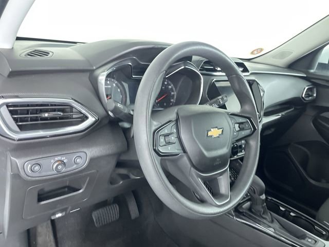 Used 2023 Chevrolet TrailBlazer LT w/ Convenience Package image 26