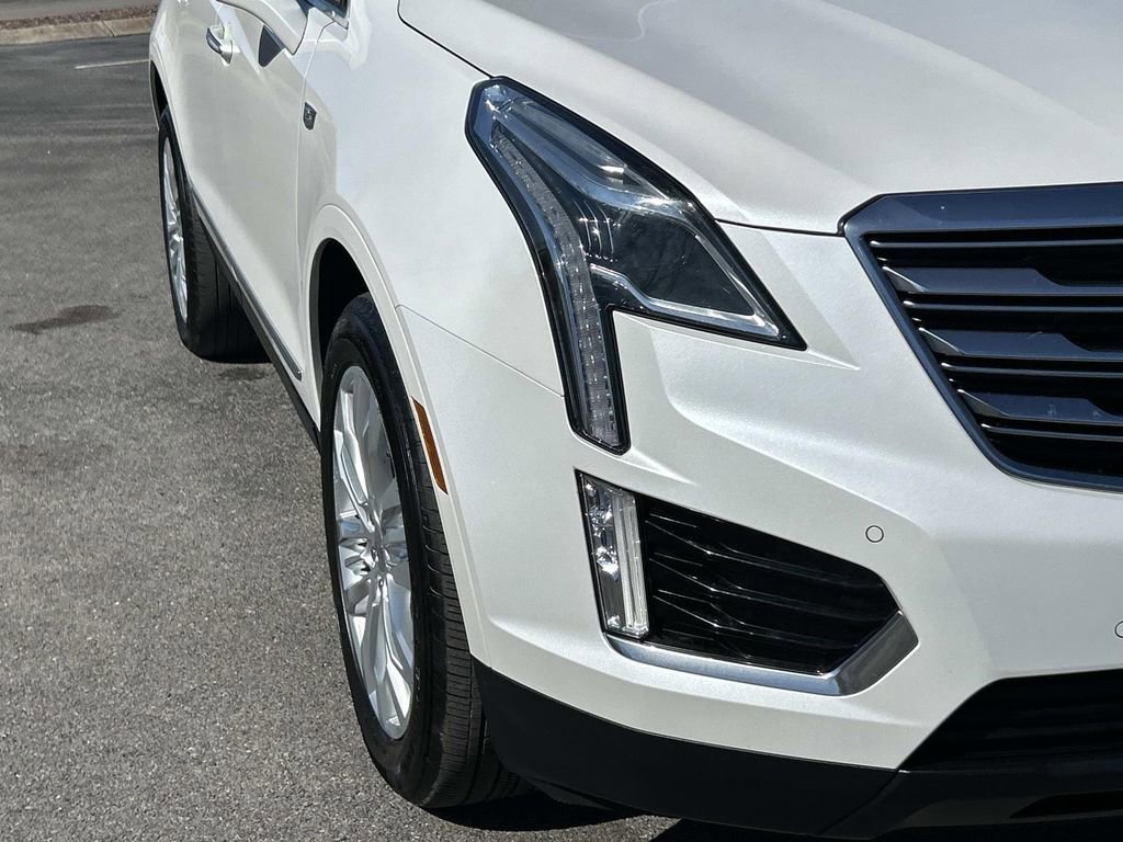 Used 2017 Cadillac XT5 Premium Luxury image 11