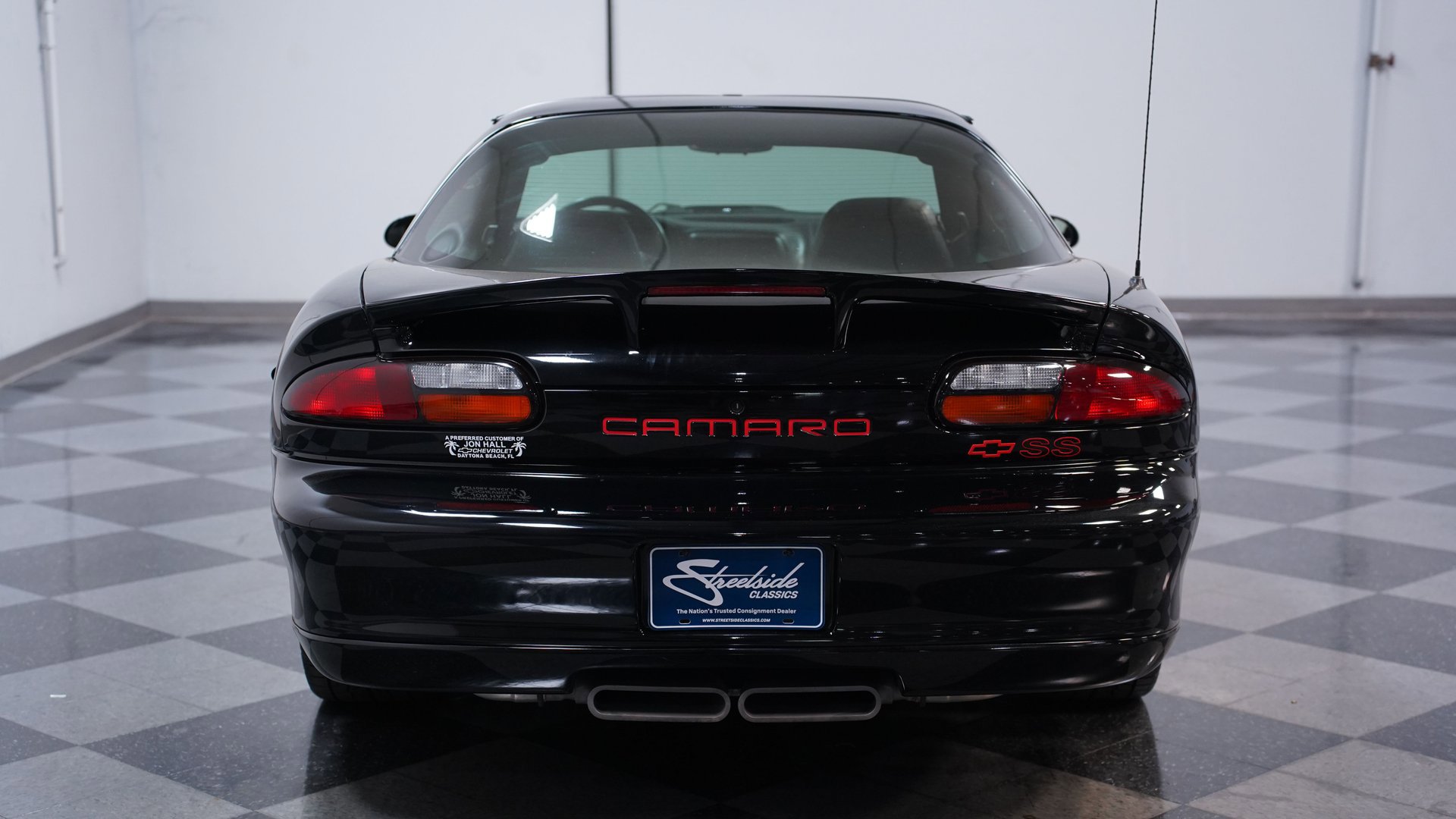 Used 2002 Chevrolet Camaro Z28 w/ SS Performance/Appearance Pkg RWD image 10