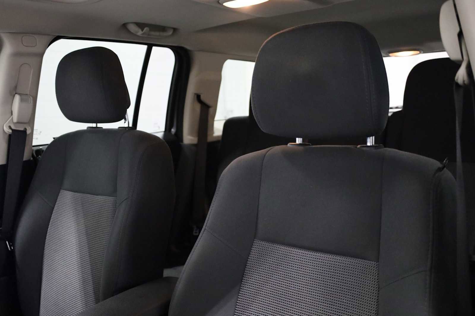 Used 2014 Jeep Patriot Latitude w/ Sun/Sound Group image 17