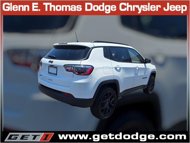 New 2026 Jeep Compass Latitude AWD/4WD image 4
