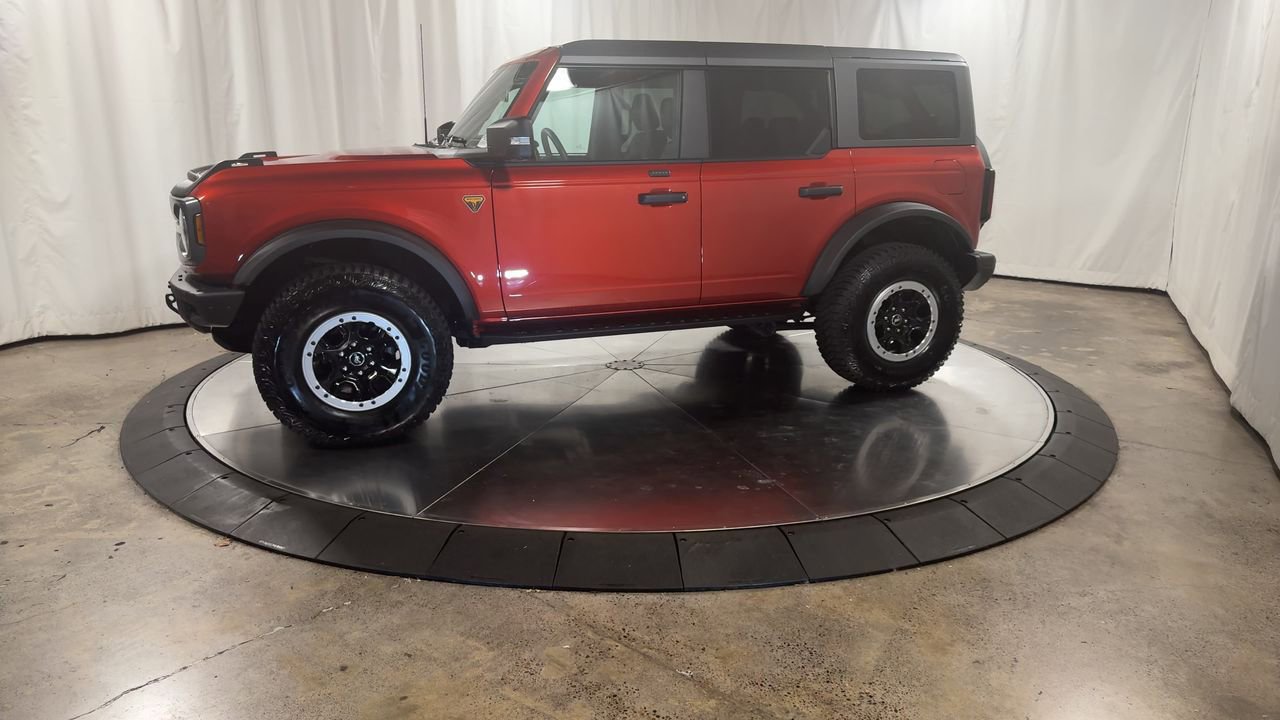 Used 2024 Ford Bronco Badlands image 5