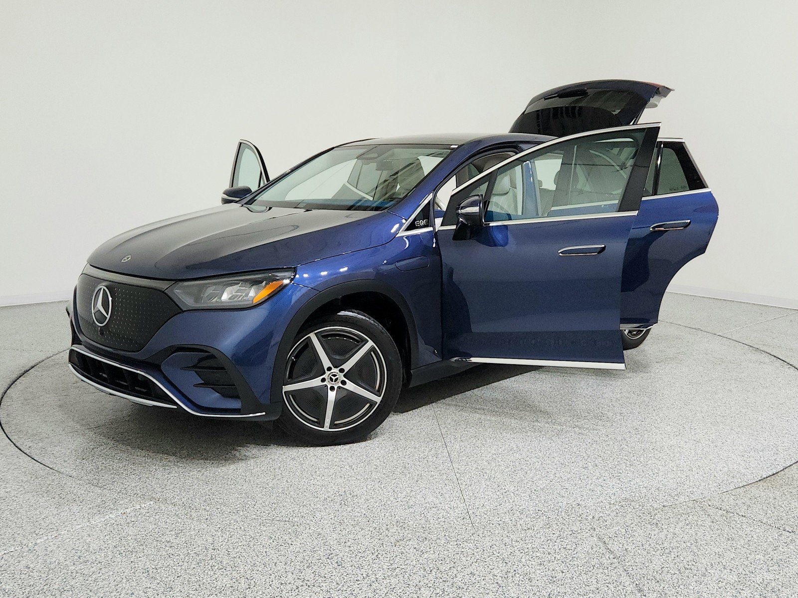 Certified 2023 Mercedes-Benz EQE 500 4MATIC SUV image 6