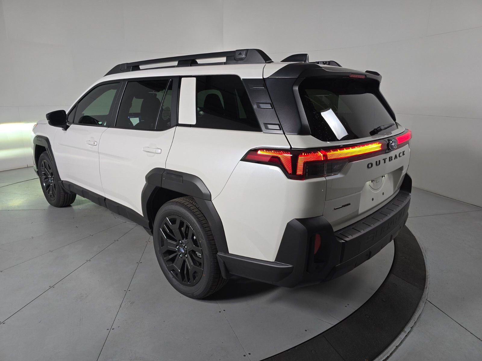 New 2026 Subaru Outback Limited XT image 3