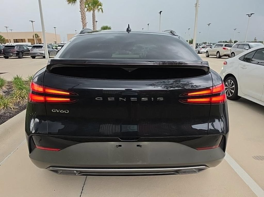 Used 2025 Genesis GV60 RWD image 14