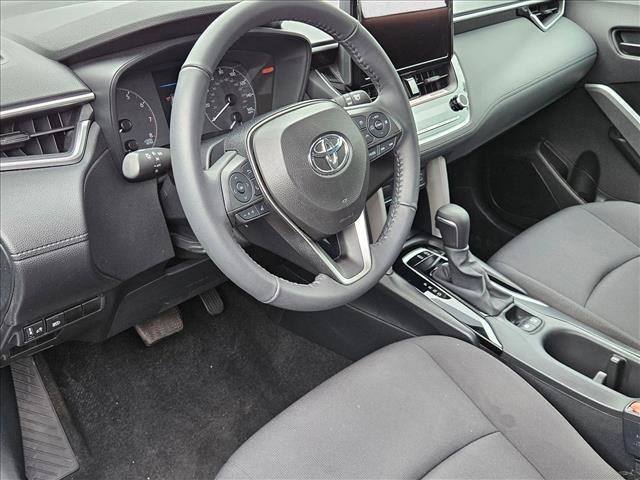 Used 2024 Toyota Corolla Cross LE w/ Moonroof Package FWD image 10