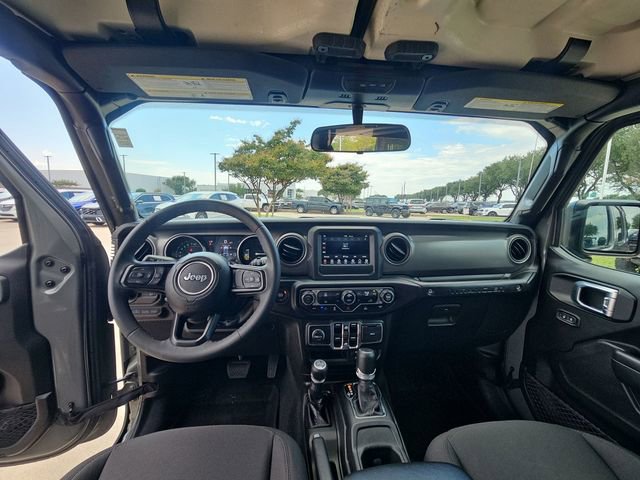 Used 2023 Jeep Wrangler Unlimited image 19