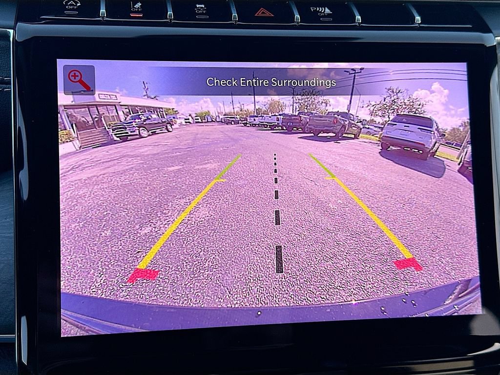 New 2025 Jeep Grand Cherokee Overland w/ Luxury Tech Group IV AWD/4WD image 15