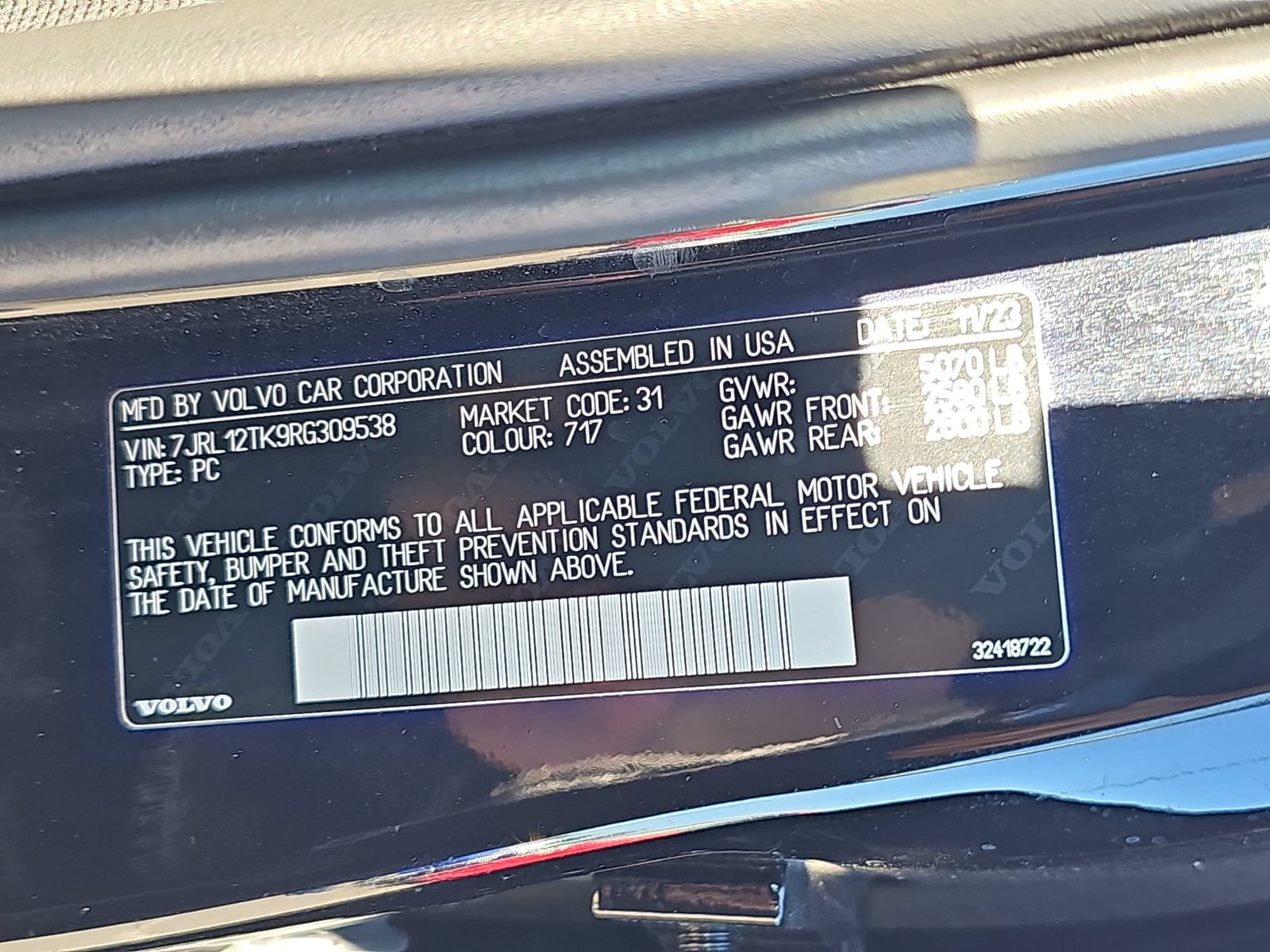 Used 2024 Volvo S60 B5 Core AWD/4WD image 11