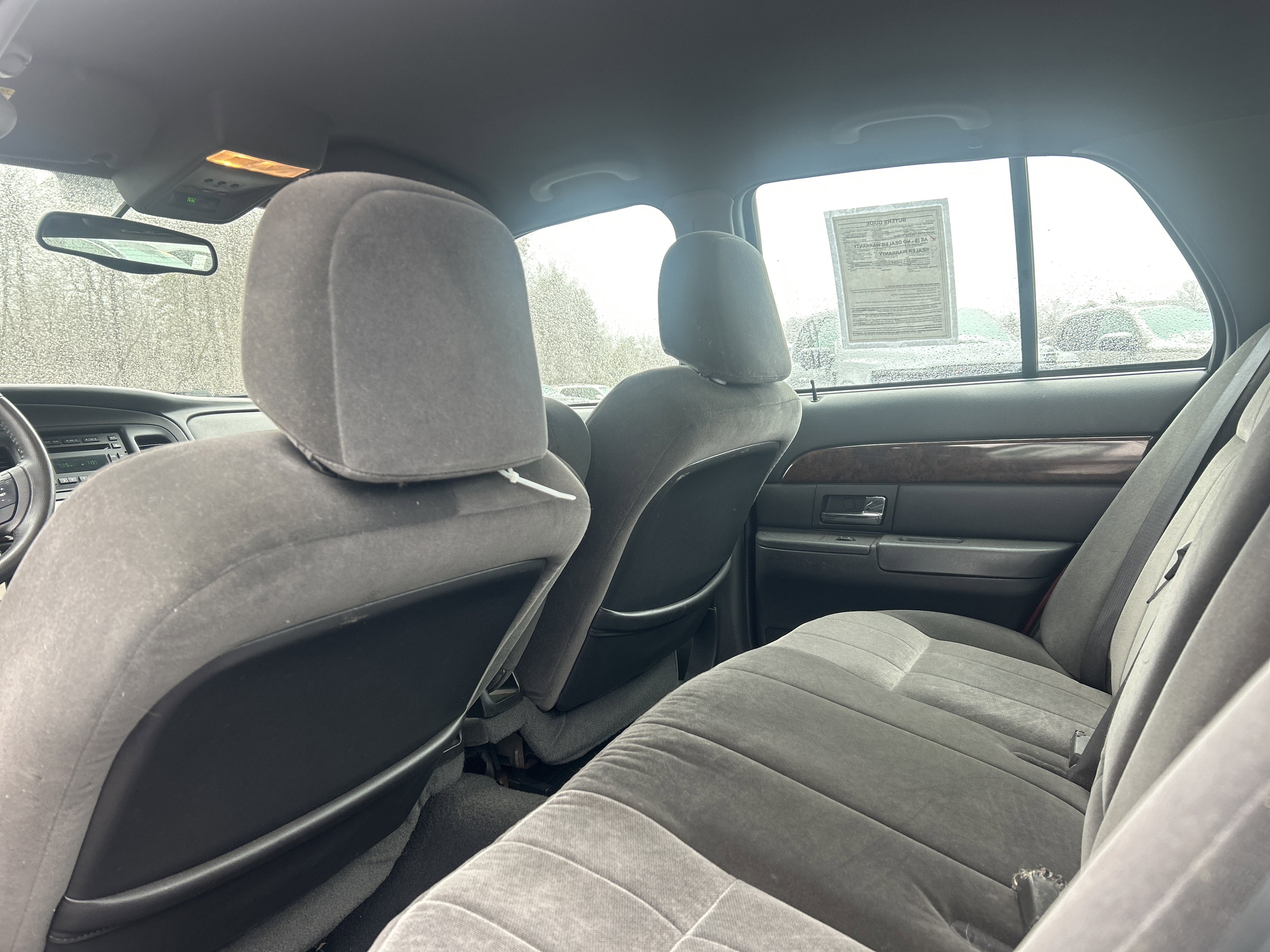 Used 2005 Mercury Grand Marquis LS image 11