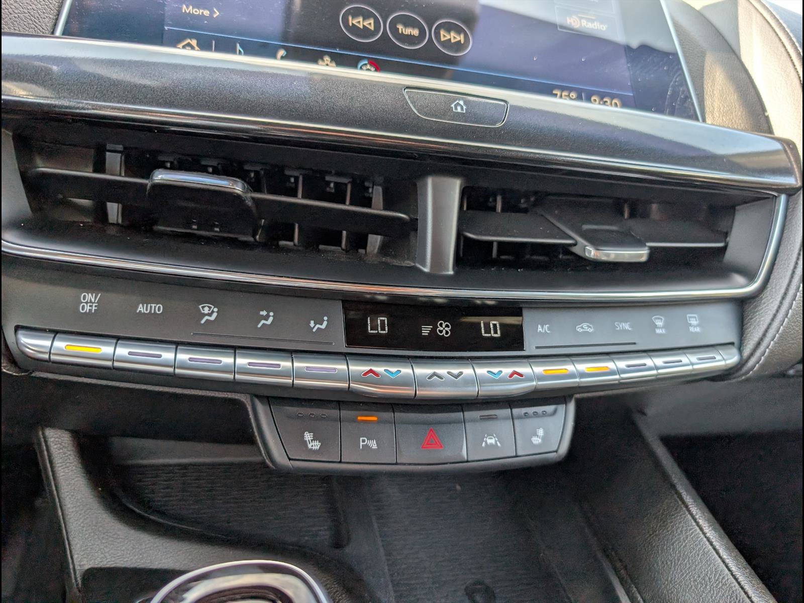 Used 2023 Cadillac CT5 Luxury w/ Cold Weather Package RWD image 15