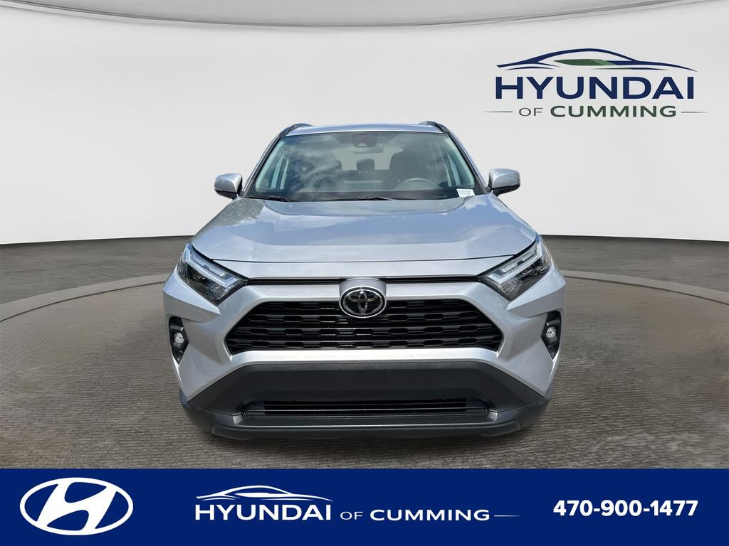 Used 2022 Toyota RAV4 XLE Premium FWD image 2