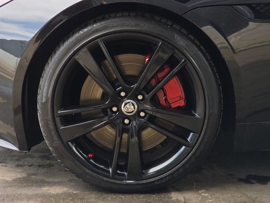 Used 2014 Jaguar F-TYPE S image 28