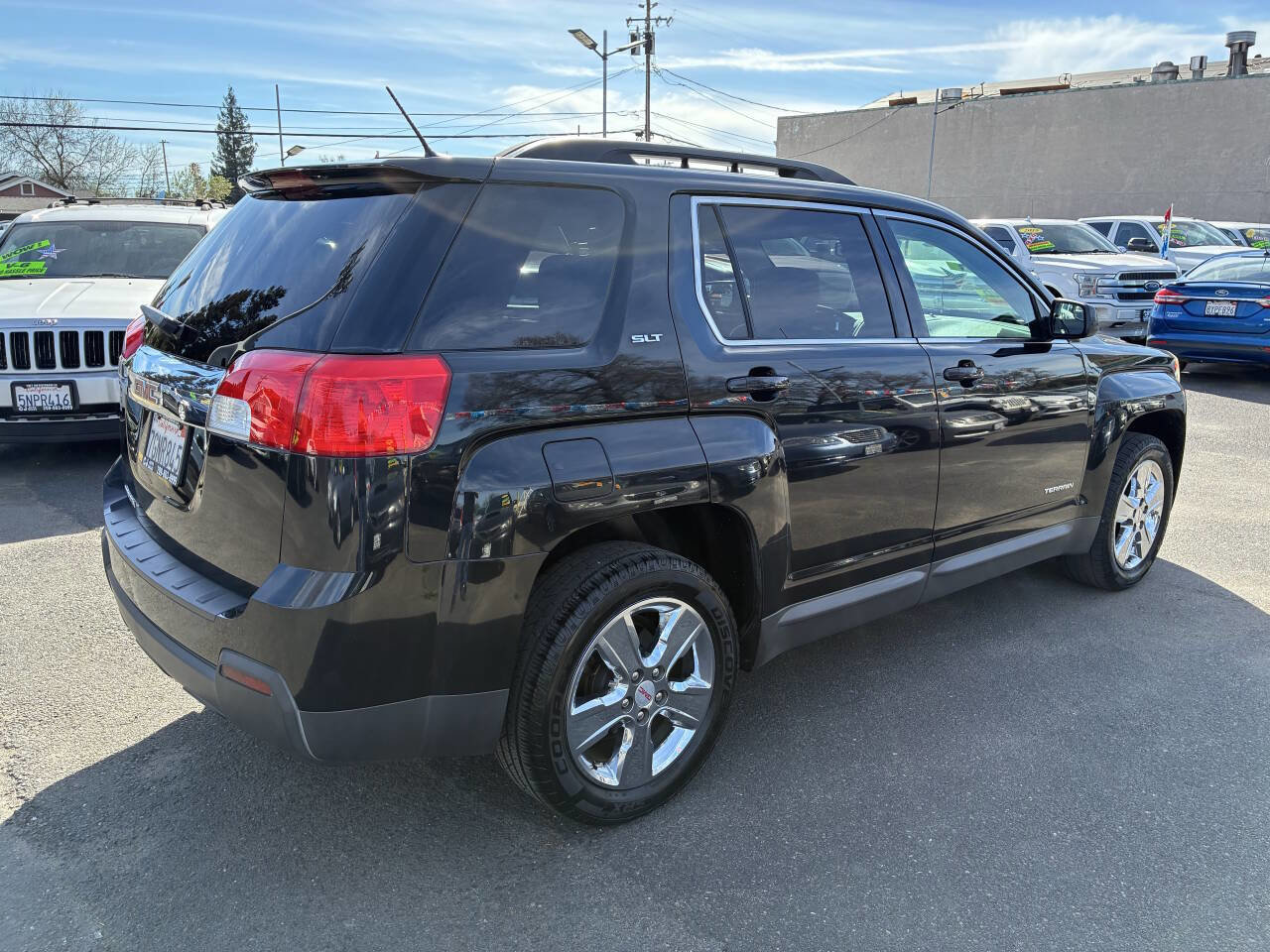 Used 2014 GMC Terrain SLT FWD image 2