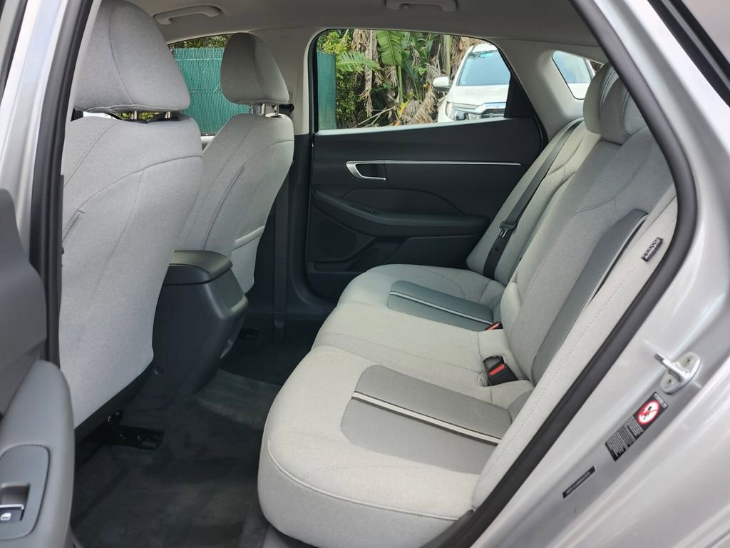 Used 2021 Hyundai Sonata SEL image 11