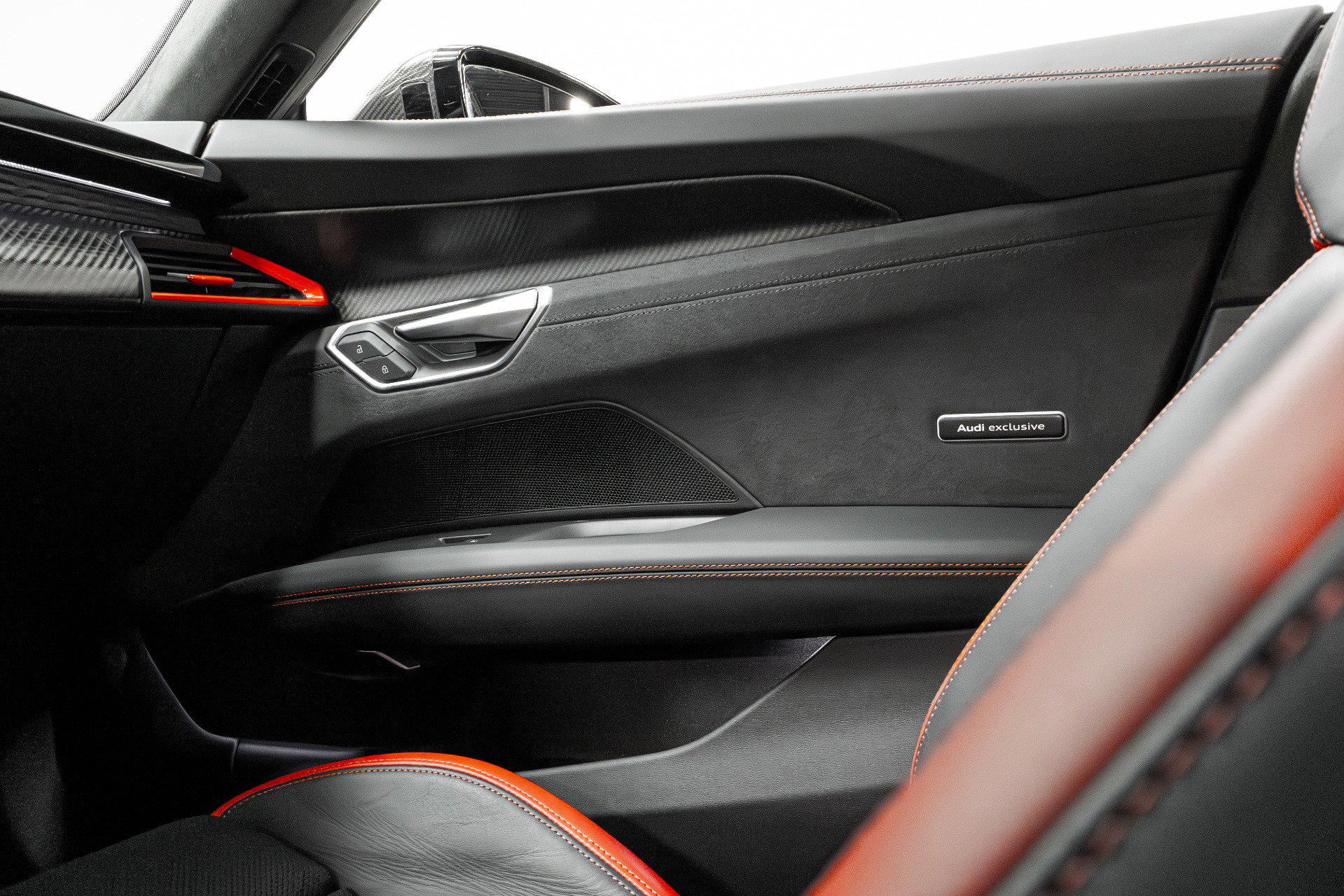 Used 2023 Audi RS e-tron GT image 12