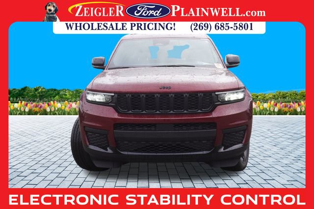 Used 2023 Jeep Grand Cherokee L Laredo image 8