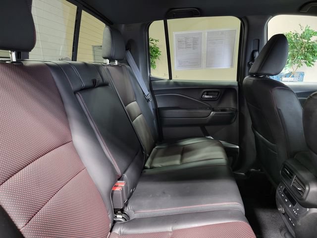 Certified 2024 Honda Ridgeline Black Edition image 15