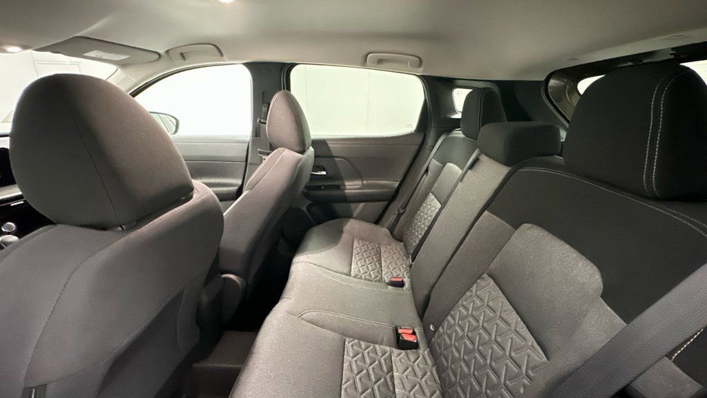 New 2026 Nissan Kicks SV w/ Cold Weather Package image 14