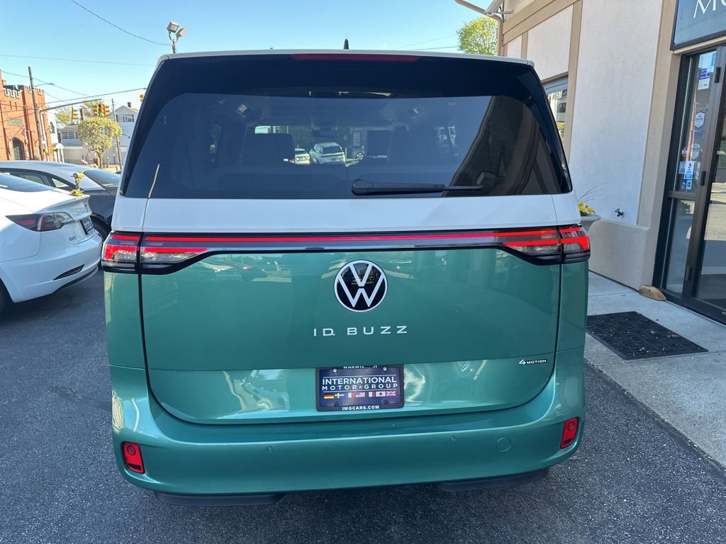 Used 2025 Volkswagen ID. Buzz Pro S Plus AWD/4WD image 6