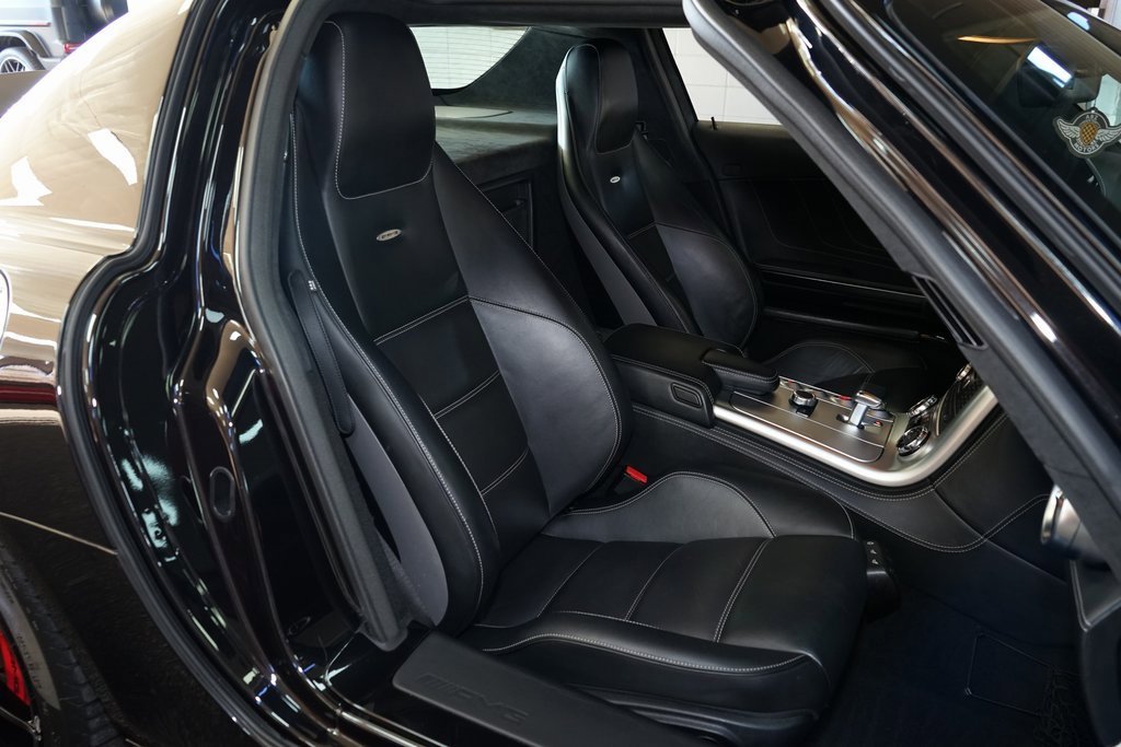 Used 2011 Mercedes-Benz SLS AMG Coupe image 14