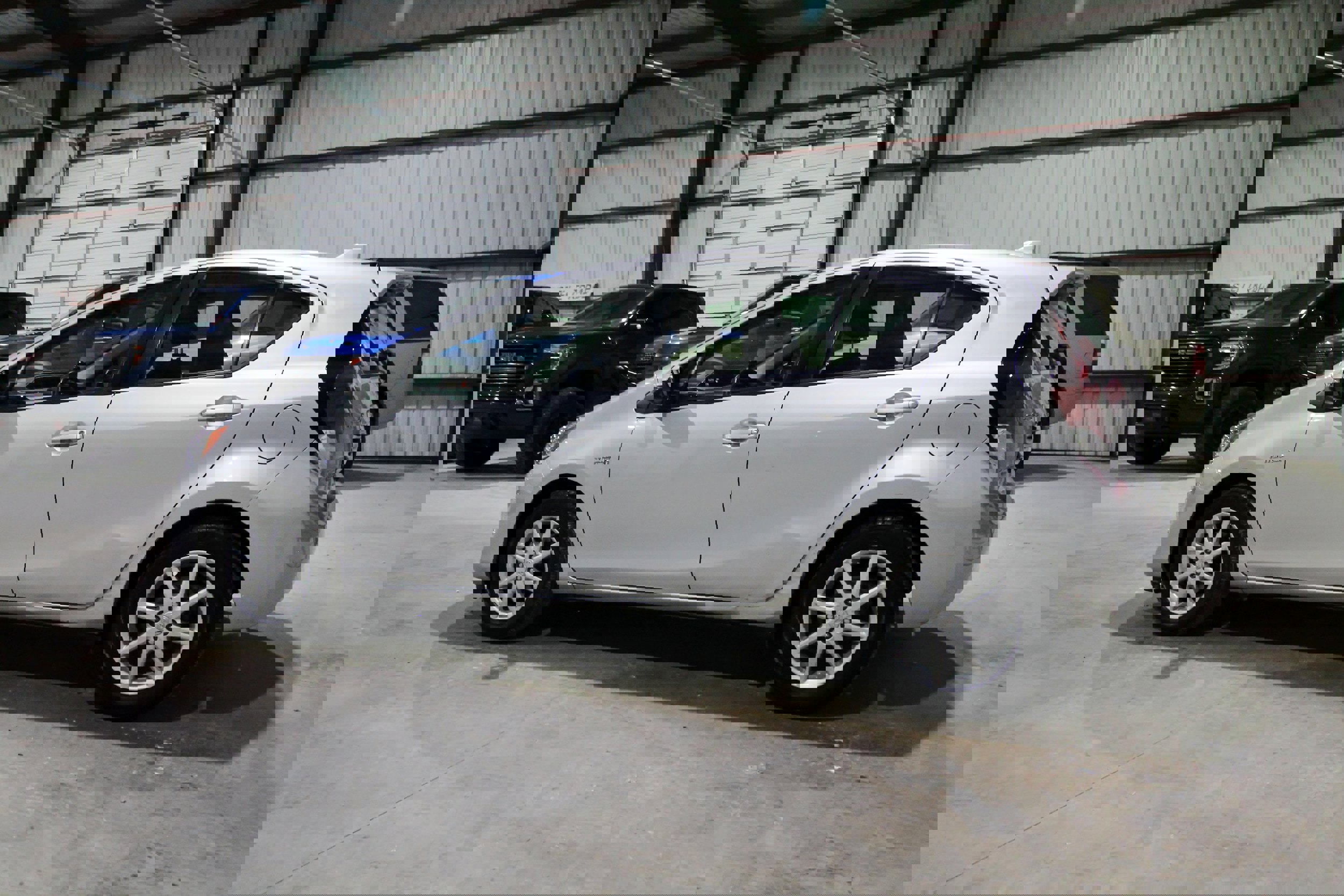 Used 2015 Toyota Prius C Three FWD image 6