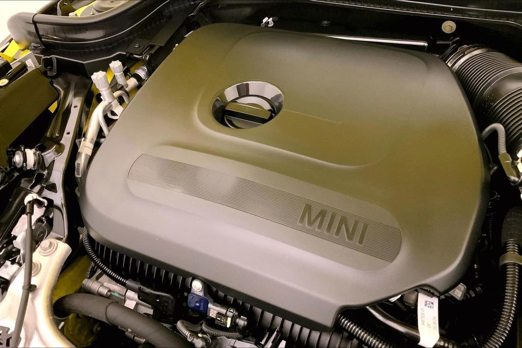 Certified 2025 MINI Cooper S image 31