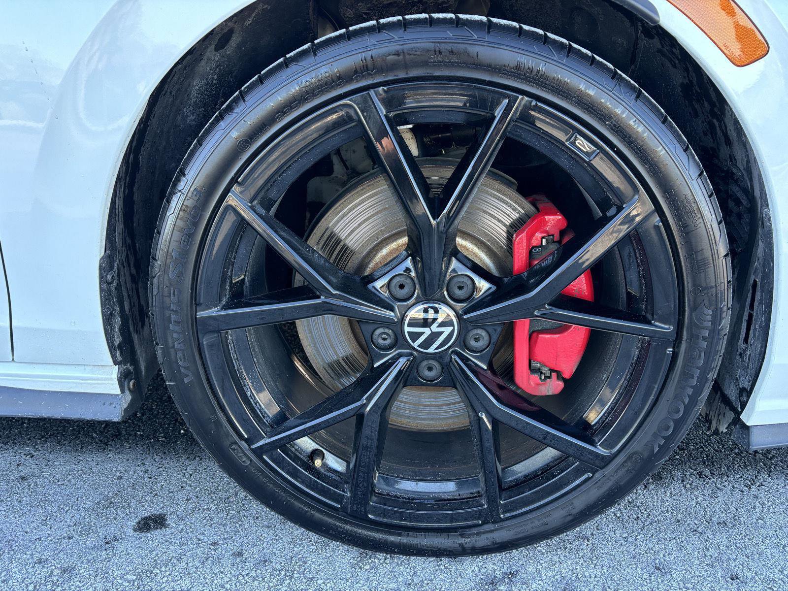 Used 2024 Volkswagen GTI Autobahn image 20